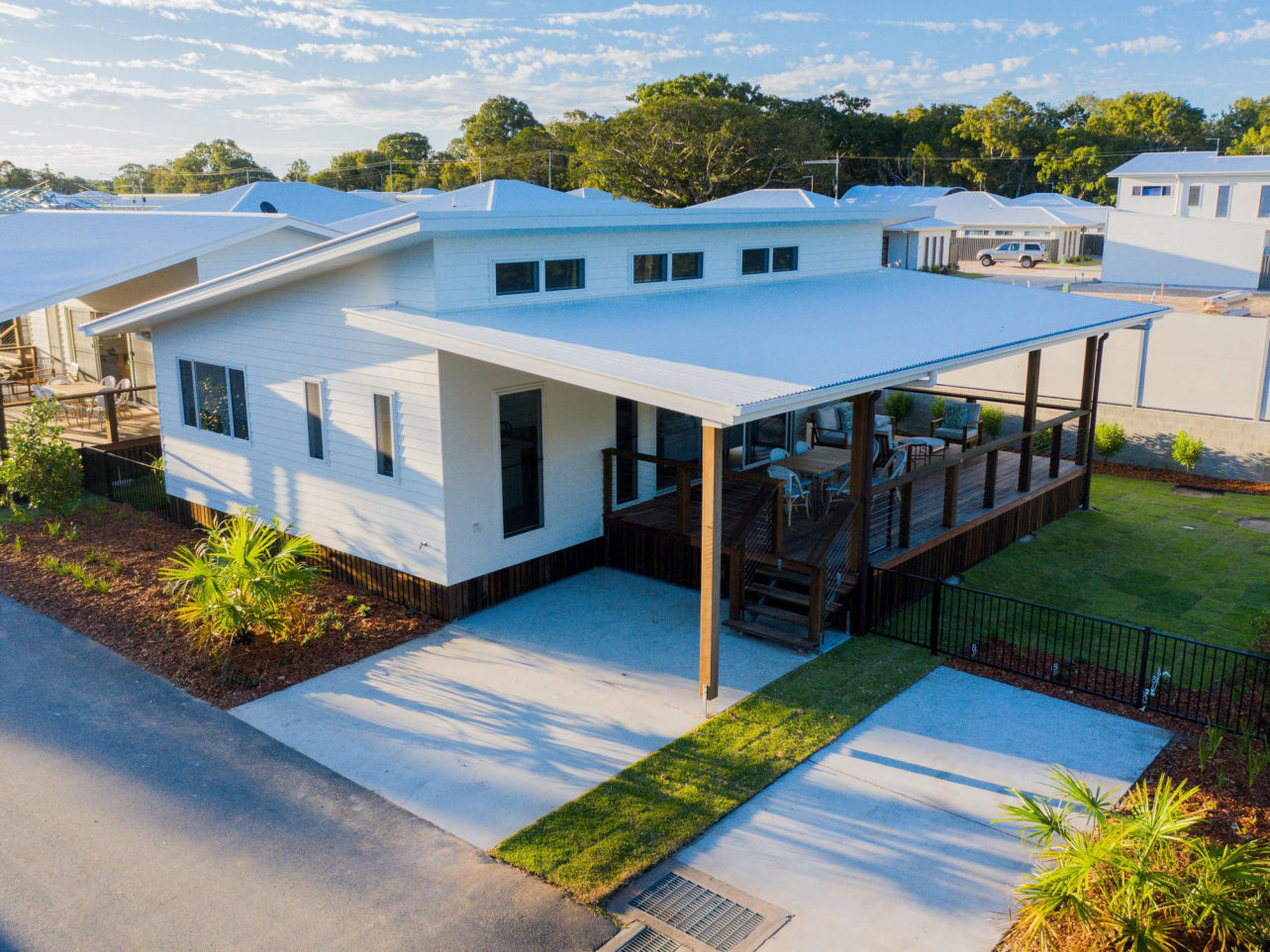 crab-cottages-on-the-seafront-mud-crab-1283x962 Pet Friendly Villas